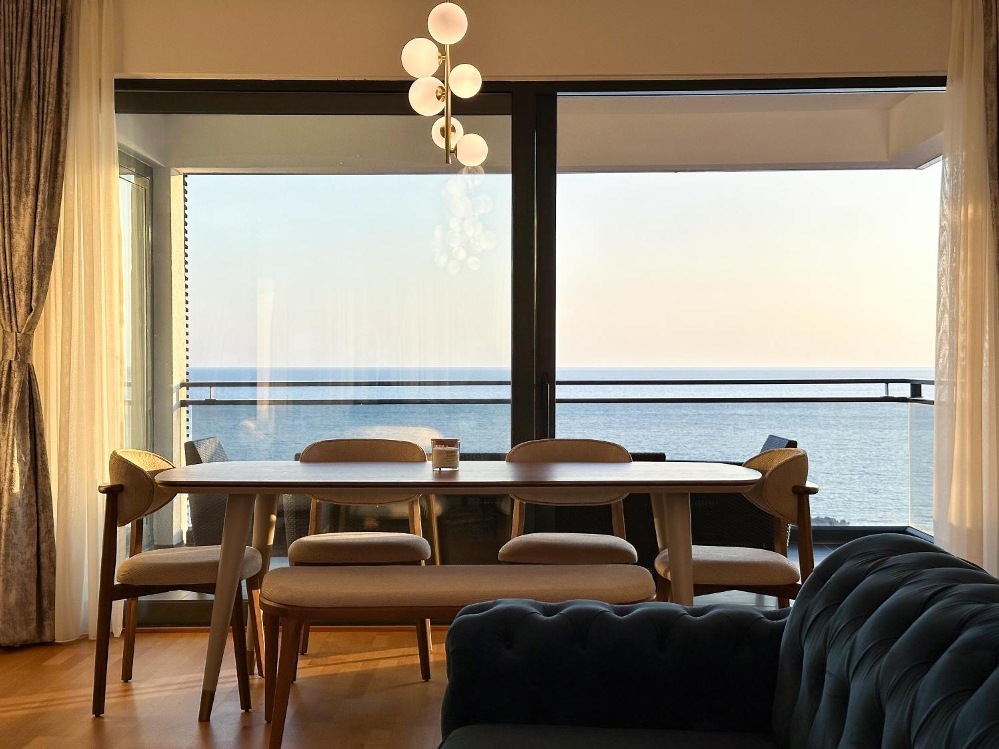 Presidential Sea View * סבטי סטפן